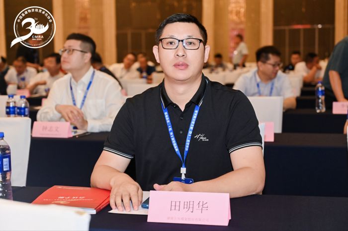 LJJ_8354.jpg LJJ_8354.jpg